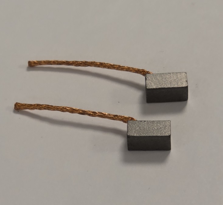 Náhradní uhlíky 5,8 x 6 x 11 mm